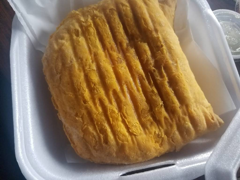 Taste Of Belize | restaurant | 2207 Grand Ave, Waukegan, IL 60085, USA | 8476729440 OR +1 847-672-9440