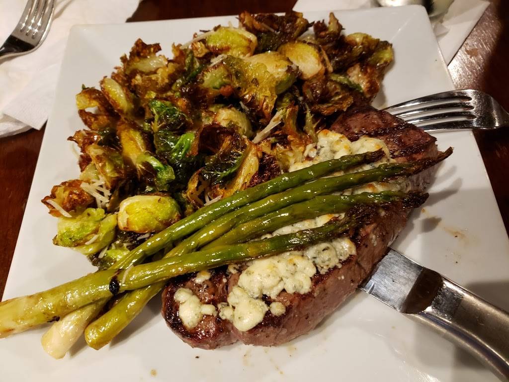 TBonz Gill & Grill | restaurant | 1668 Old Towne Rd, Charleston, SC 29407, USA | 8435562478 OR +1 843-556-2478