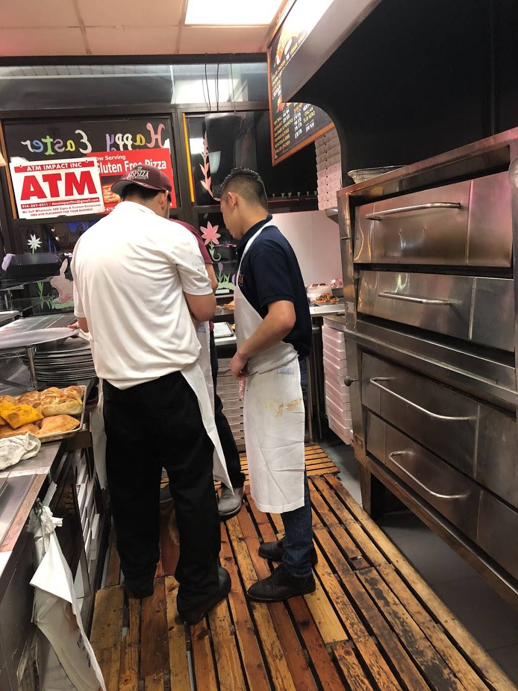 Gigis Pizza | restaurant | 673 Hillside Avenue, New Hyde Park, NY 11040, USA | 5163267879 OR +1 516-326-7879