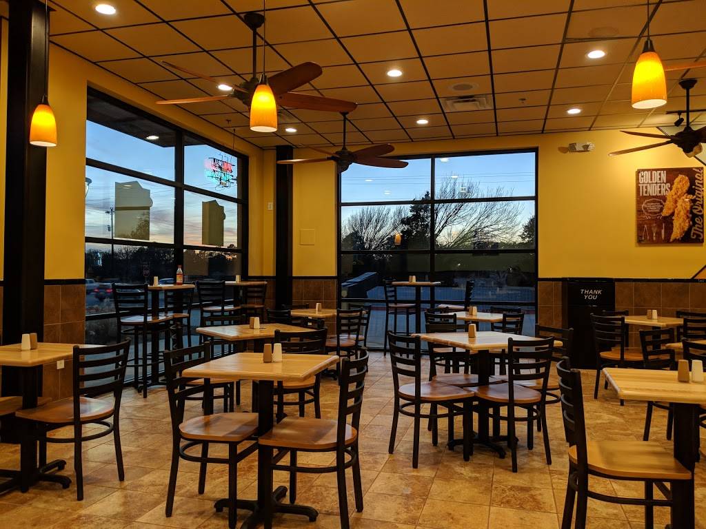 Golden Chick | meal takeaway | 4150 Justin Rd Ste 120, Flower Mound, TX 75077, USA | 9402412499 OR +1 940-241-2499