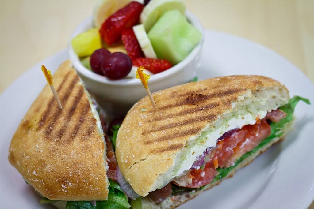 Woerners Warehouse Cafe + Catering | restaurant | 305 S Lincoln St, Fredericksburg, TX 78624, USA | 8309972246 OR +1 830-997-2246