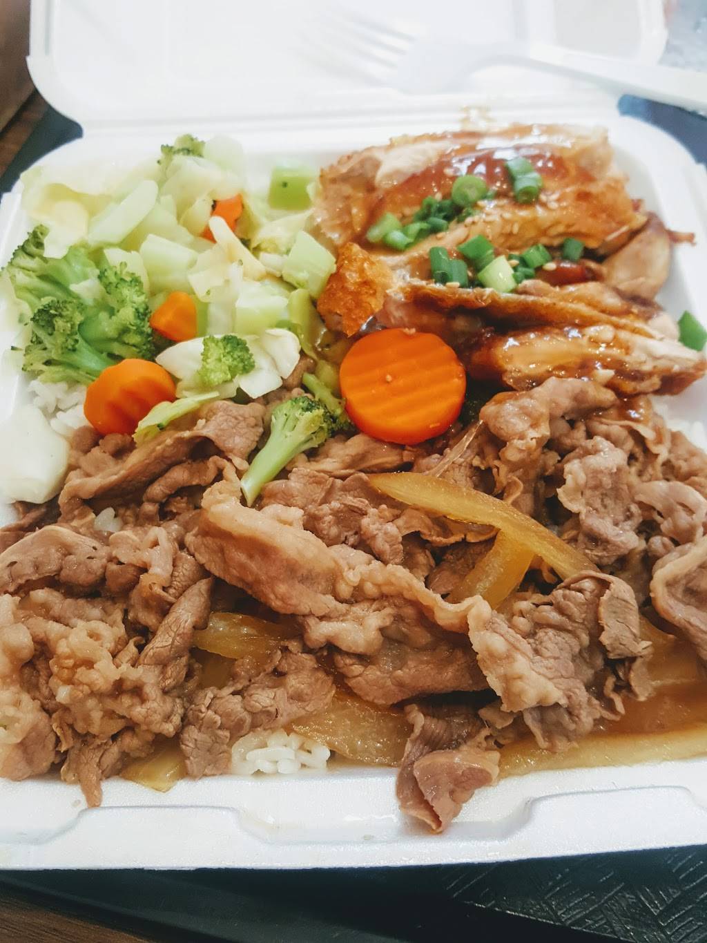 Yoshinoya Marengo & State | restaurant | 1902 Marengo St, Los Angeles, CA 90033, USA | 3232240466 OR +1 323-224-0466