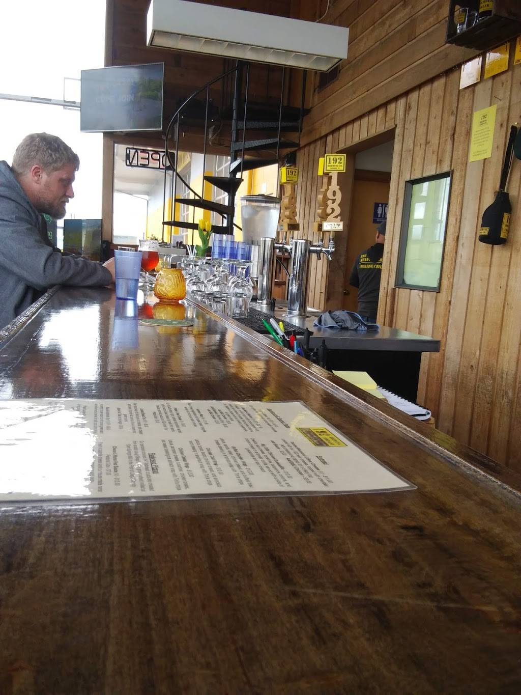 192 Brewing Company, Taproom & Beer Garden, Mount Vernon | restaurant | 1405 S 2nd St, Mt Vernon, WA 98273, USA | 3604242337 OR +1 360-424-2337