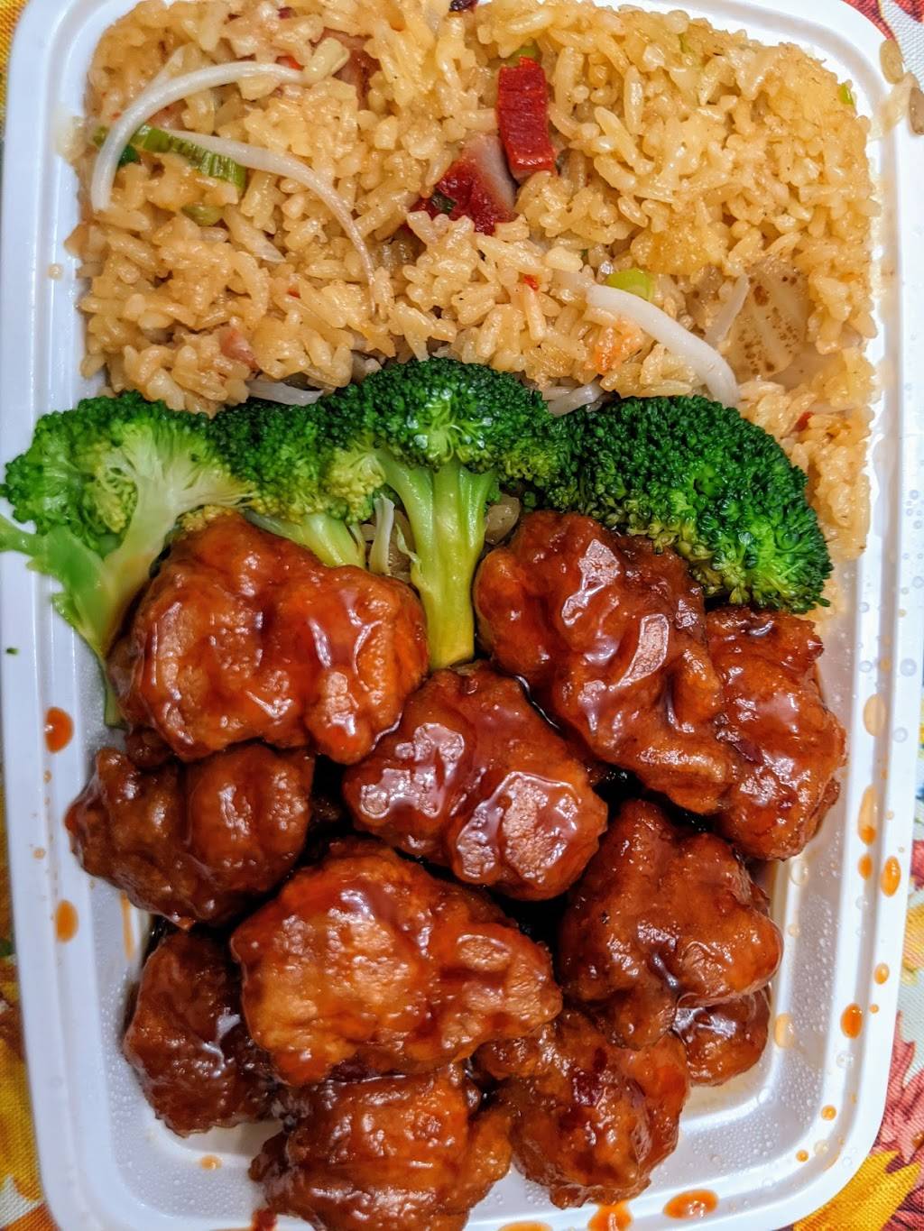 Happy Fortune Restaurant | restaurant | 1808 Marsh Rd, Wilmington, DE 19810, USA | 3024758288 OR +1 302-475-8288