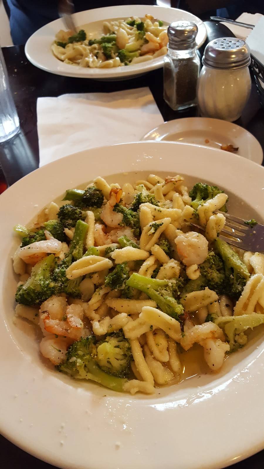 Marios | restaurant | 422 S Main St, Forked River, NJ 08731, USA | 6096934349 OR +1 609-693-4349