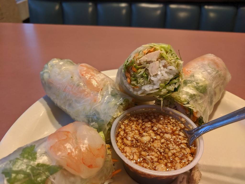 Sawatdee Thai Restaurant | restaurant | 800 W St Germain St, St Cloud, MN 56301, USA | 3202401454 OR +1 320-240-1454