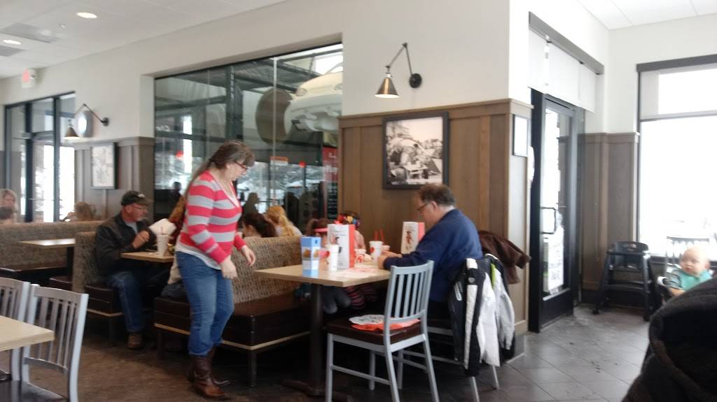 Chick-fil-A Bangor | restaurant | 605 Stillwater Ave, Bangor, ME 04401, USA | 2072623725 OR +1 207-262-3725