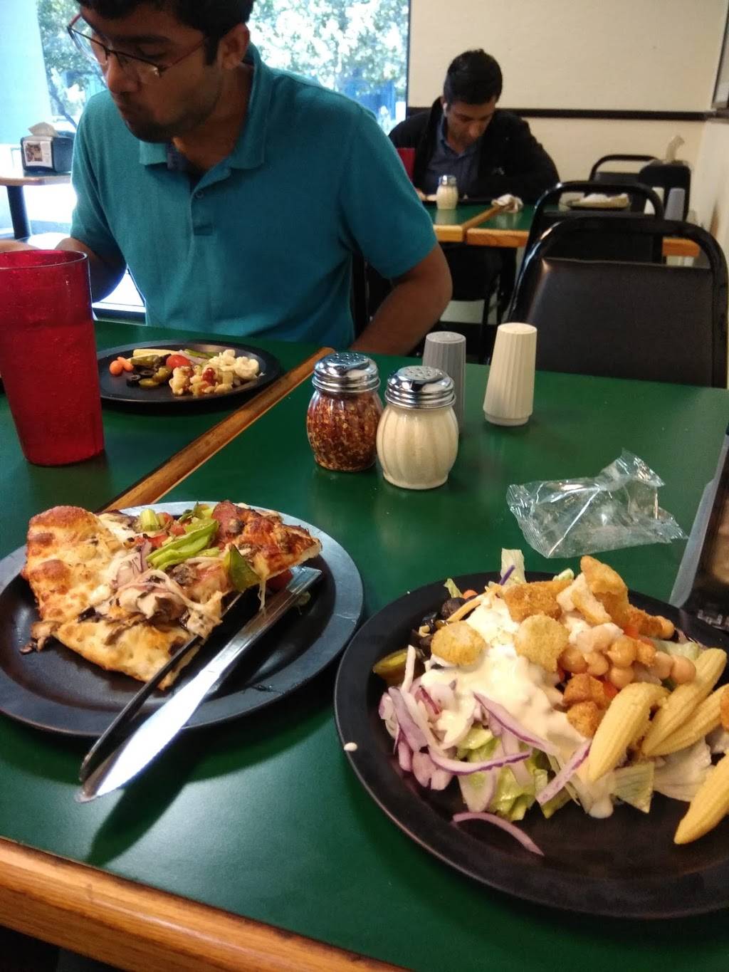 Round Table Pizza | meal delivery | 3730 N 1st St, San Jose, CA 95134, USA | 4083219922 OR +1 408-321-9922