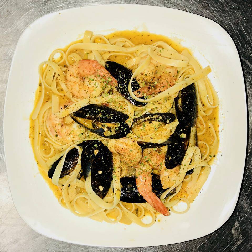 Rimma Lee Seafood | restaurant | 1152 Whitfield Ave, Sarasota, FL 34243, USA | 9418964694 OR +1 941-896-4694