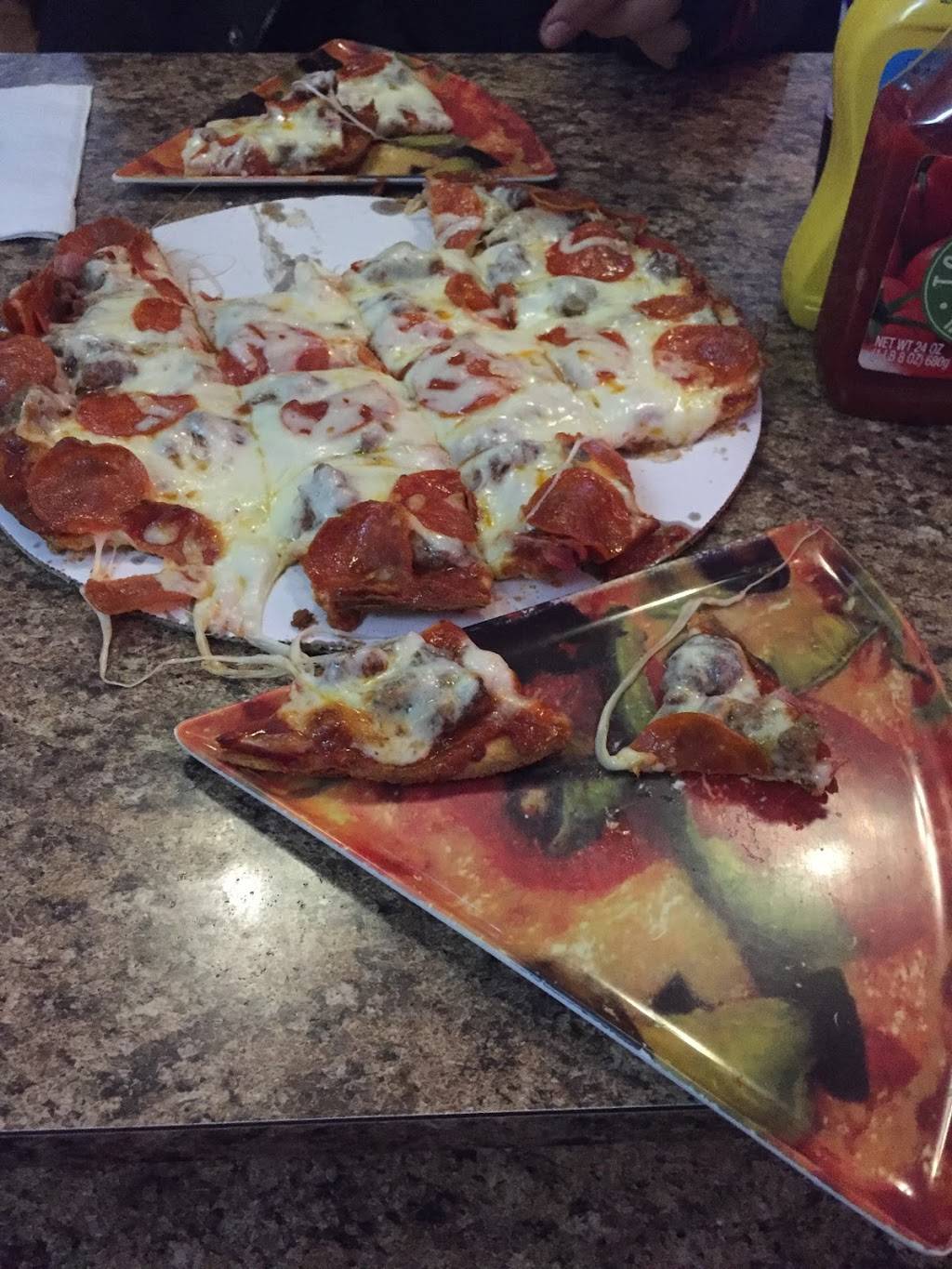 Stage Road Inn | restaurant | 2049 County Rd S, Sturgeon Bay, WI 54235, USA | 9207434807 OR +1 920-743-4807