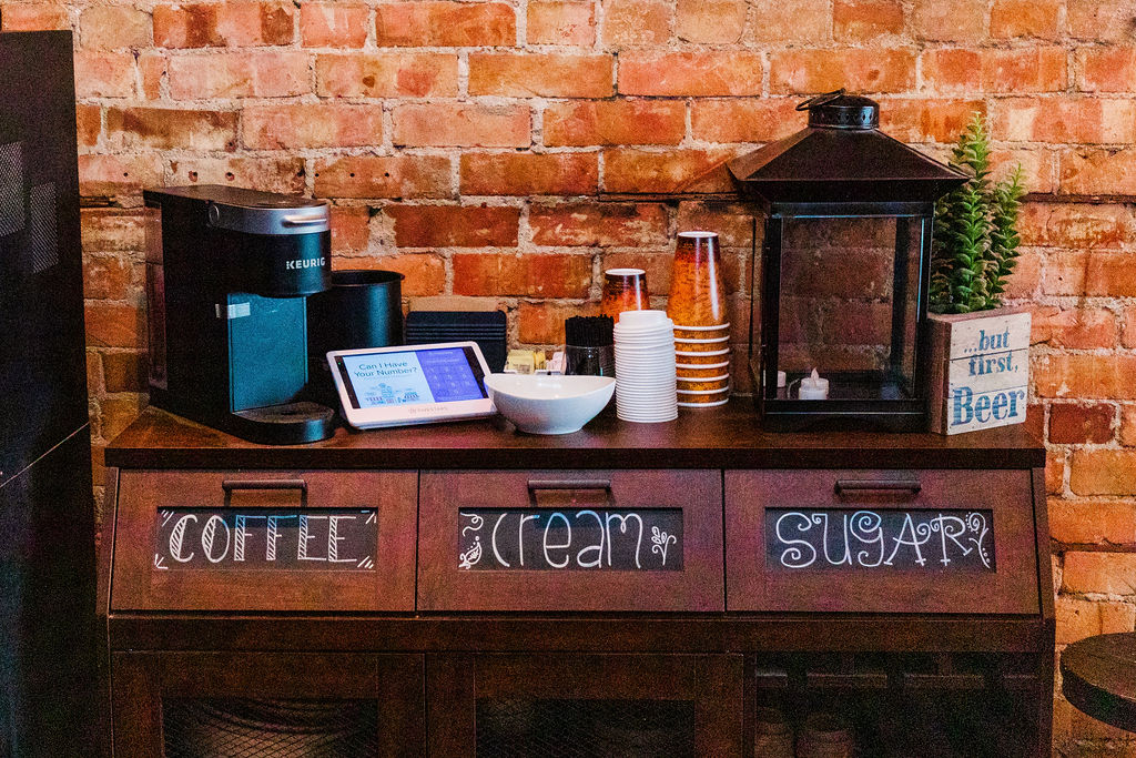 Murrays Tavern | restaurant | 417 S Main St, Clifton, IL 60927, USA | 8159185017 OR +1 815-918-5017