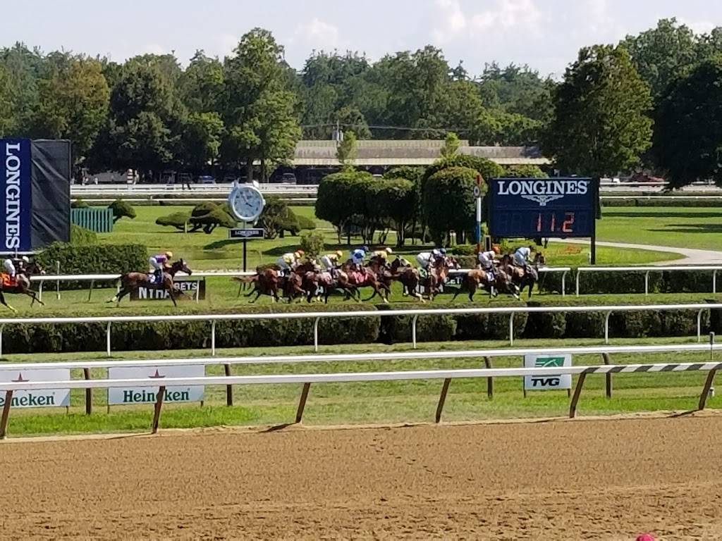 The Turf Terrace | restaurant | 267 Union Ave, Saratoga Springs, NY 12866, USA | 8885166972 OR +1 888-516-6972