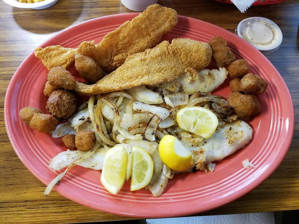 Sams Southern Eatery | restaurant | 1824 W Waco Dr, Waco, TX 76701, USA | 2547549926 OR +1 254-754-9926