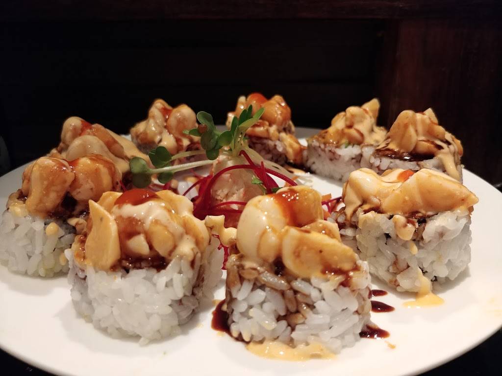 Umai Sushi & Sake House | restaurant | 730 Nordahl Rd #108, San Marcos, CA 92069, USA | 7602330888 OR +1 760-233-0888