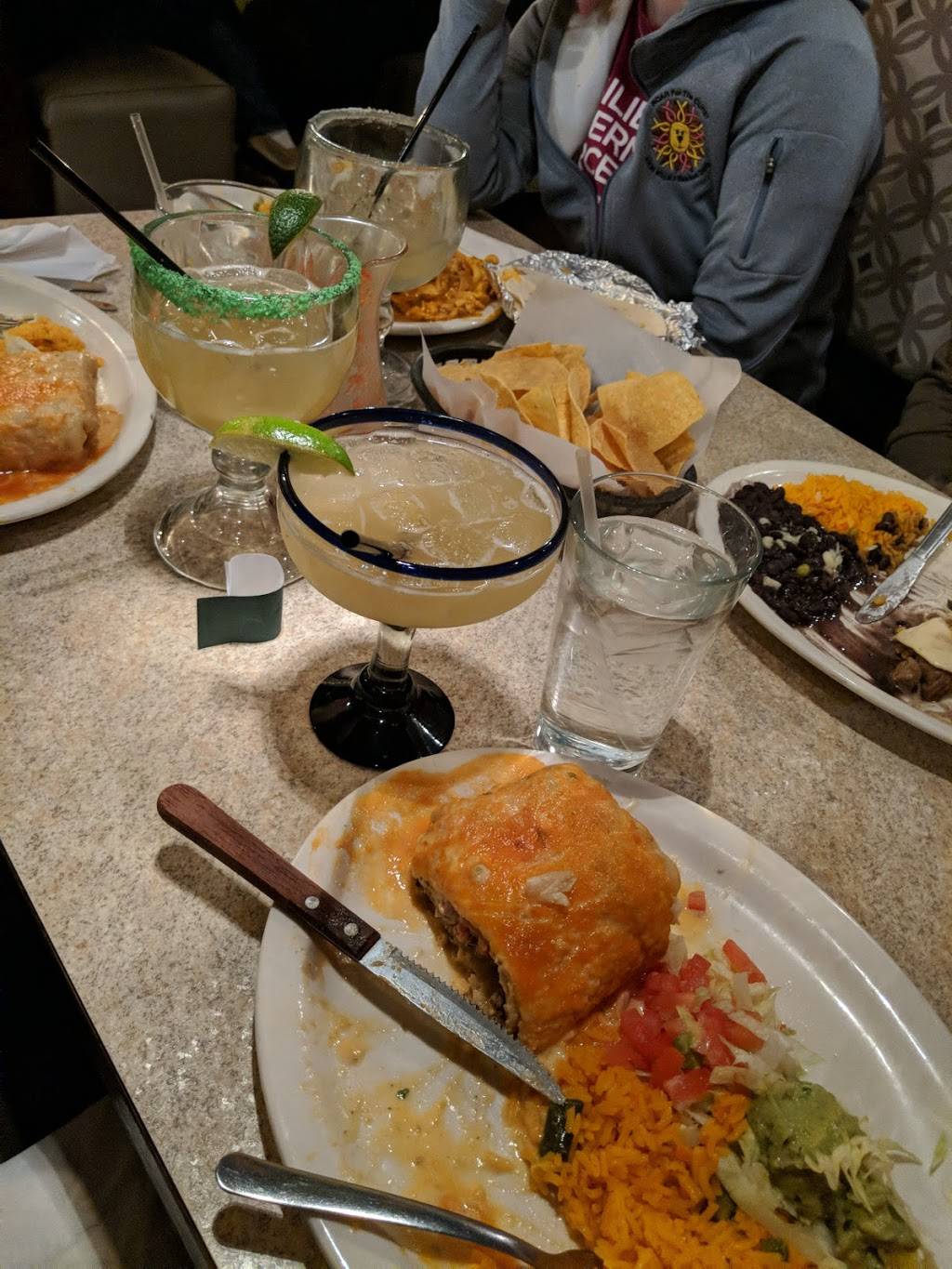 La Fiesta | restaurant | 15 Park Ave # 7, Clifton Park, NY 12065, USA | 5182802657 OR +1 518-280-2657