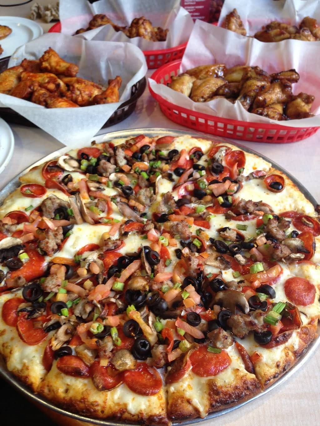 Mountain Mikes Pizza | meal delivery | 22942 Ridge Rte Dr #100, Lake Forest, CA 92630, USA | 9495864141 OR +1 949-586-4141