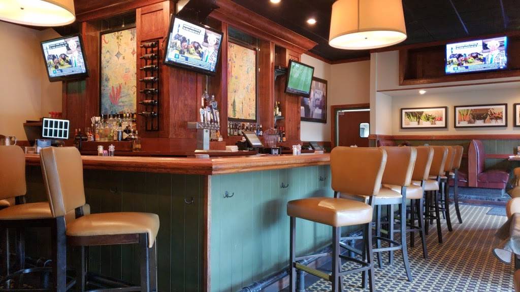 Ruby Tuesday | restaurant | 60 Garden St S, Palm Coast, FL 32137, USA | 3869864314 OR +1 386-986-4314