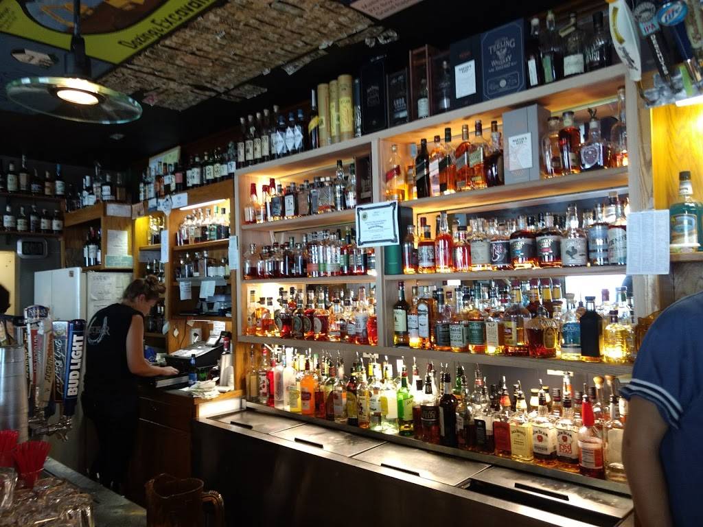 Alto Bar | restaurant | 6064 Linfield Ave SE, Alto, MI 49302, USA | 6168689961 OR +1 616-868-9961