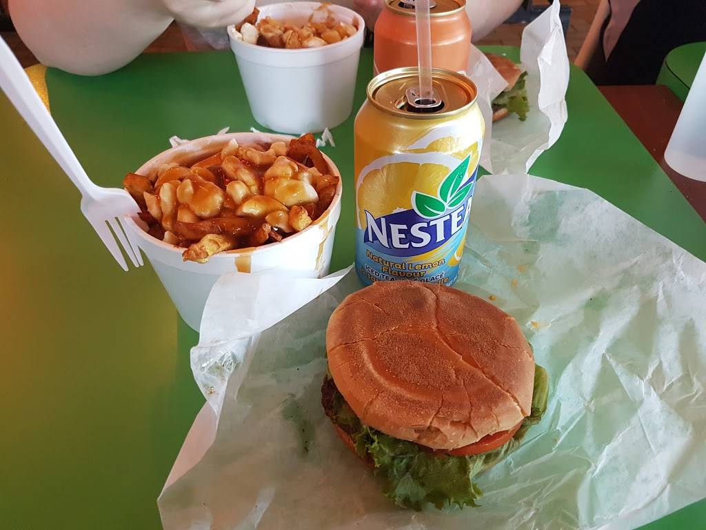 Restaurant Patate Ben-Venue | restaurant | 1365 QC-117, Mont-Tremblant, QC J8E 2X9, Canada | 8194258592 OR +1 819-425-8592