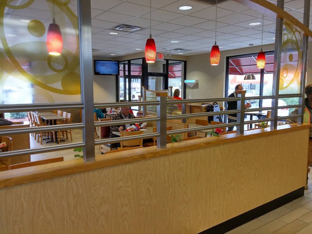 Wendys | restaurant | 11145 E Independence Blvd, Matthews, NC 28105, USA | 7048470955 OR +1 704-847-0955