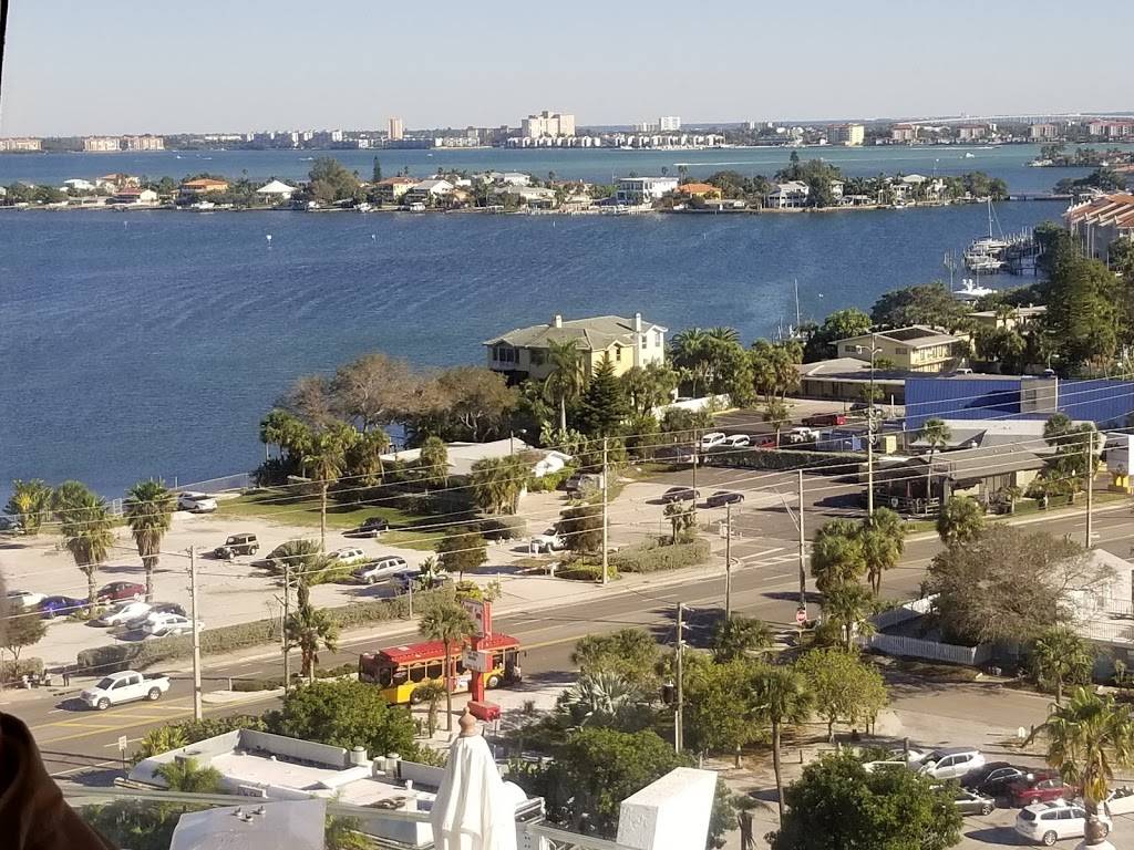 Spinners Rooftop Revolving Bistro | restaurant | 5250 Gulf Blvd, St Pete Beach, FL 33706, USA | 7273601811 OR +1 727-360-1811