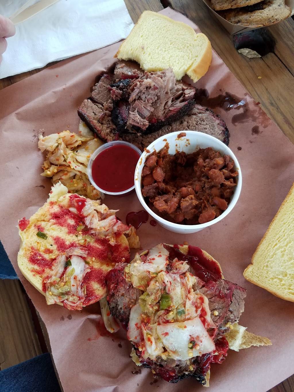 Leroy And Lewis Barbecue | restaurant | 121 Pickle Rd, Austin, TX 78704, USA | 5129459882 OR +1 512-945-9882