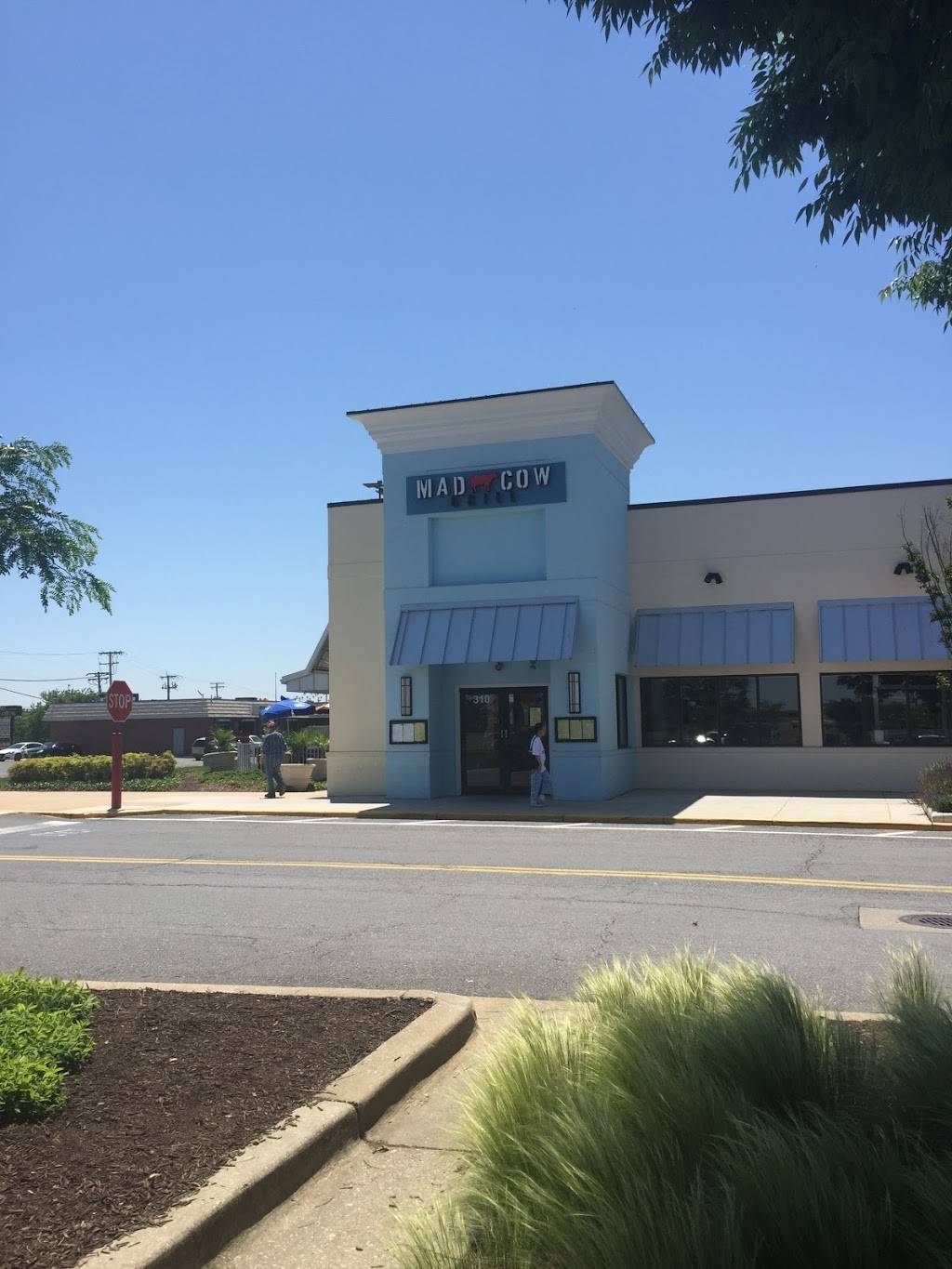 Mad Cow Grill | restaurant | 310 Domer Ave, Laurel, MD 20707, USA | 3017257025 OR +1 301-725-7025