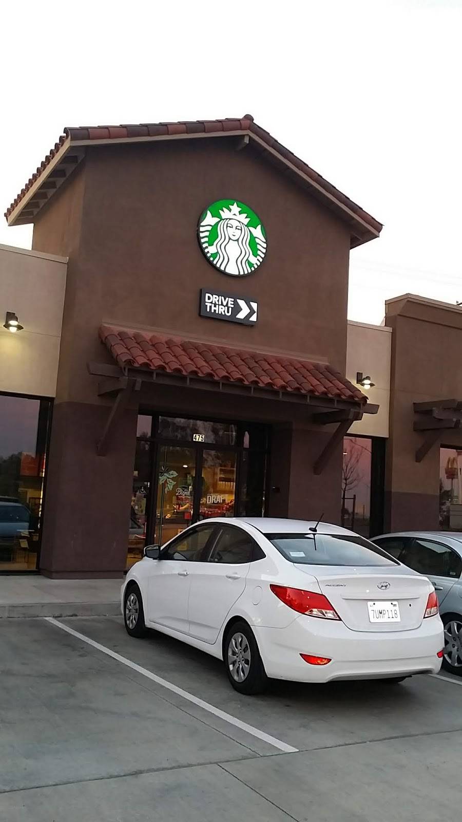 Starbucks | cafe | 475 E St, Williams, CA 95987, USA | 5304732022 OR +1 530-473-2022