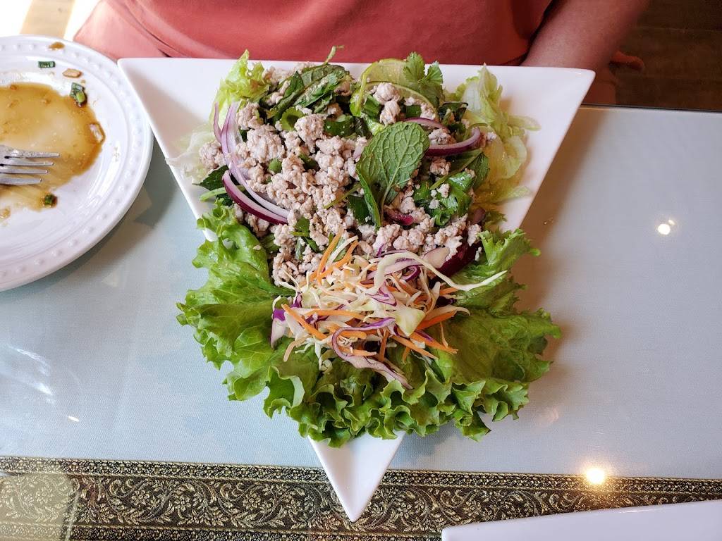 Rum Thai Bistro | restaurant | 880 Sterling Pkwy #20, Lincoln, CA 95648, USA | 9165437300 OR +1 916-543-7300