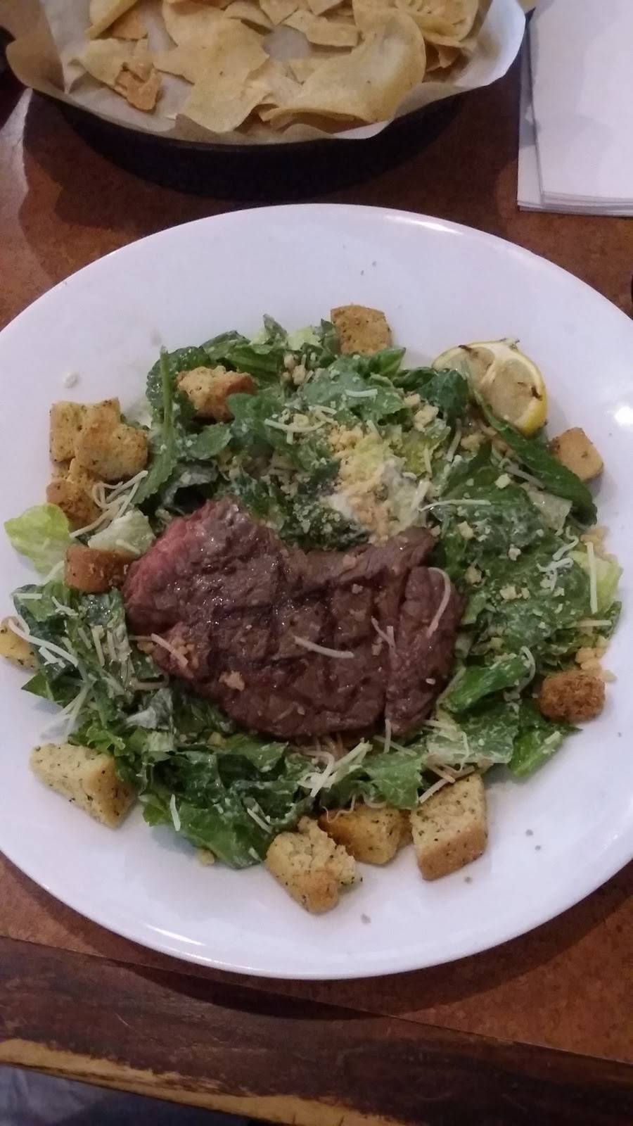 TGI Fridays | restaurant | 601 Washington Ave, Manahawkin, NJ 08050, USA | 6094890950 OR +1 609-489-0950