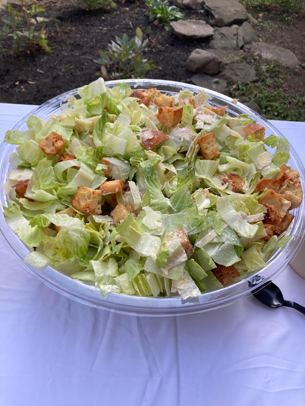 Crisp | restaurant | 955 Turnpike St, Canton, MA 02021, USA | 7813276300 OR +1 781-327-6300