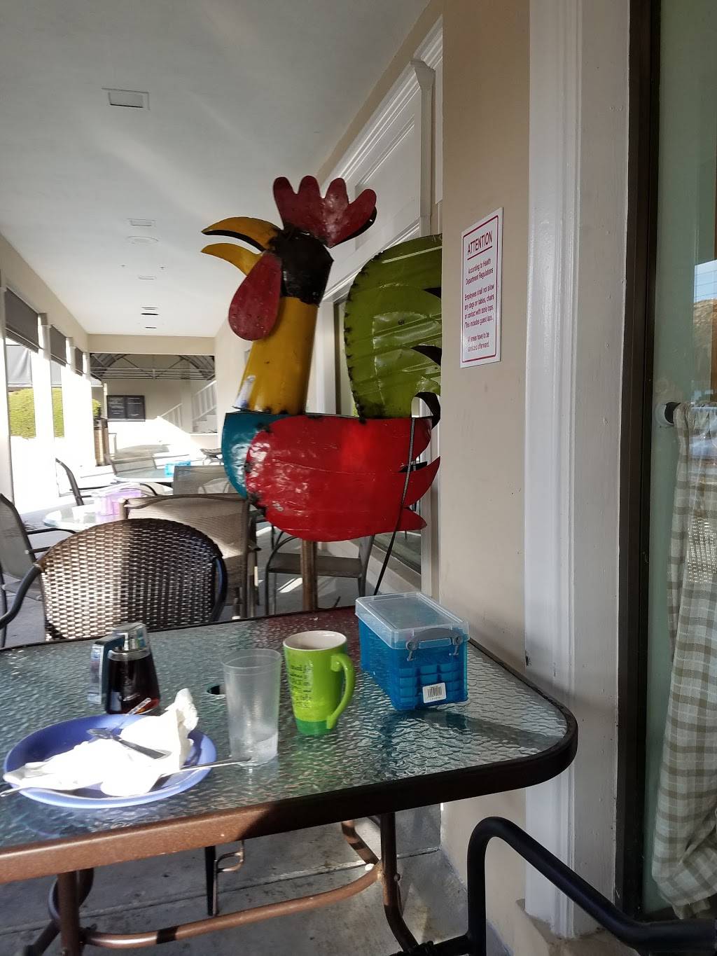 Maggie Maes on the Bluffs | restaurant | 2961 W Bay Dr, Belleair Bluffs, FL 33770, USA | 7277244243 OR +1 727-724-4243