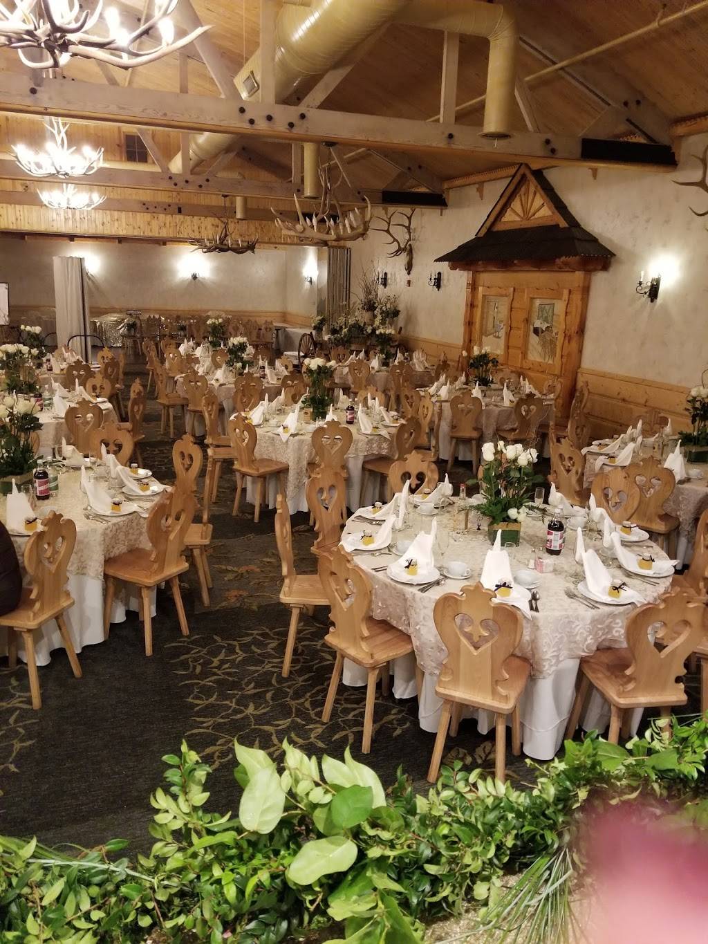 Janosik | restaurant | 9126 South Roberts Road S Roberts Rd, Hickory Hills, IL 60457, USA | 7084308888 OR +1 708-430-8888