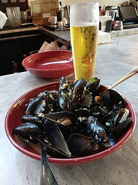 Carrabbas Italian Grill | restaurant | 10075 Gulf Center Dr, Fort Myers, FL 33913, USA | 2396902426 OR +1 239-690-2426