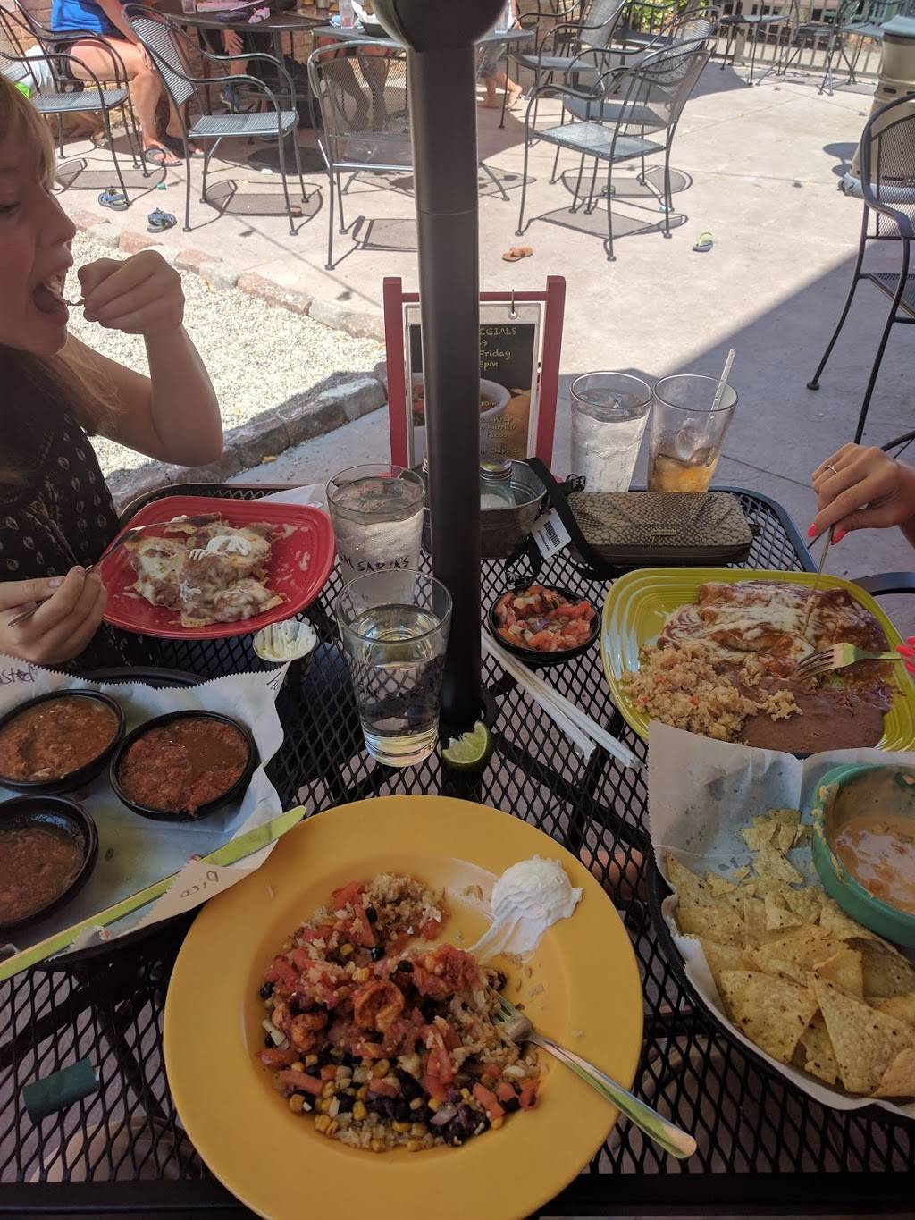 Salsarias | restaurant | 146 E Chicago Blvd, Tecumseh, MI 49286, USA | 5174230018 OR +1 517-423-0018