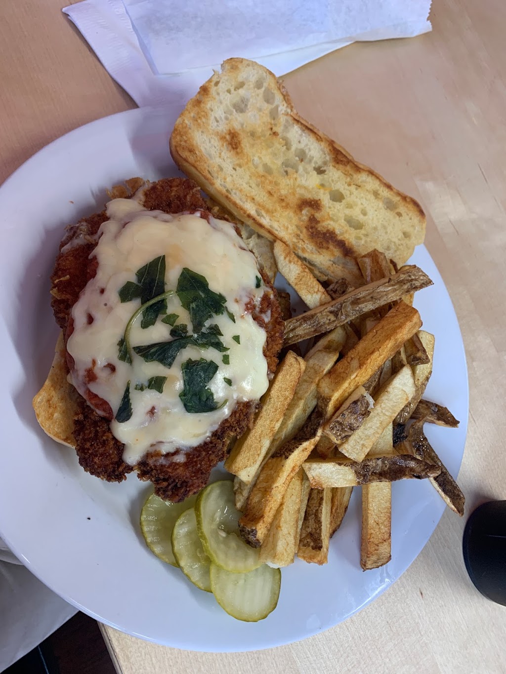 Place On Pine | restaurant | 919 Pine Ave, Kemmerer, WY 83101, USA | 3078772982 OR +1 307-877-2982