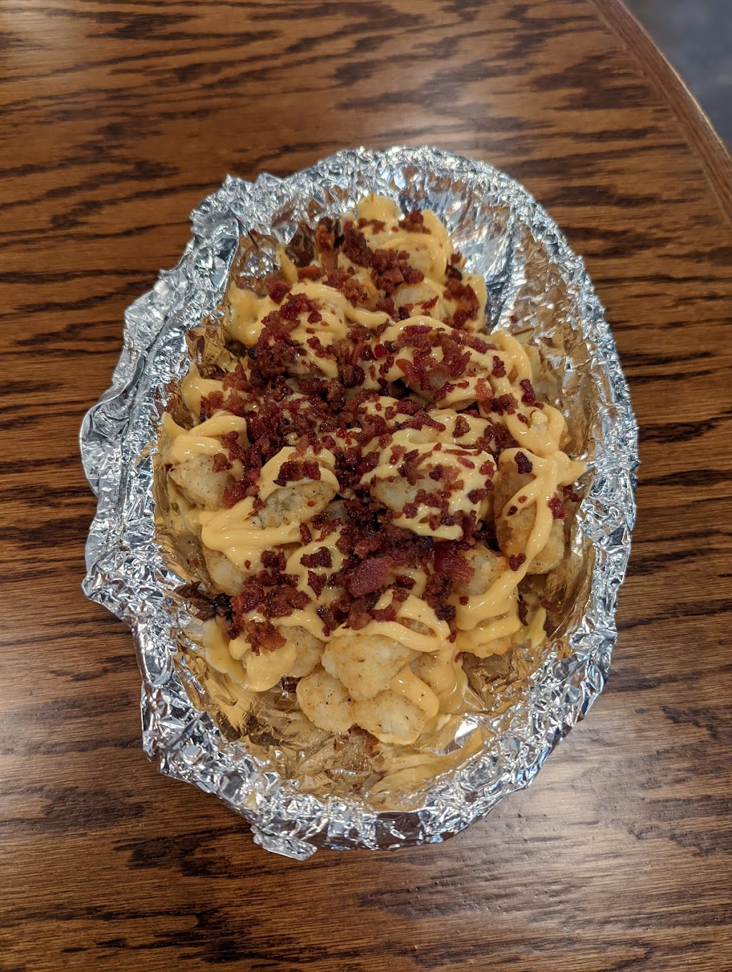 Pour House | restaurant | 138 Riverfront Plaza, Hamilton, OH 45011, USA | 5138054090 OR +1 513-805-4090