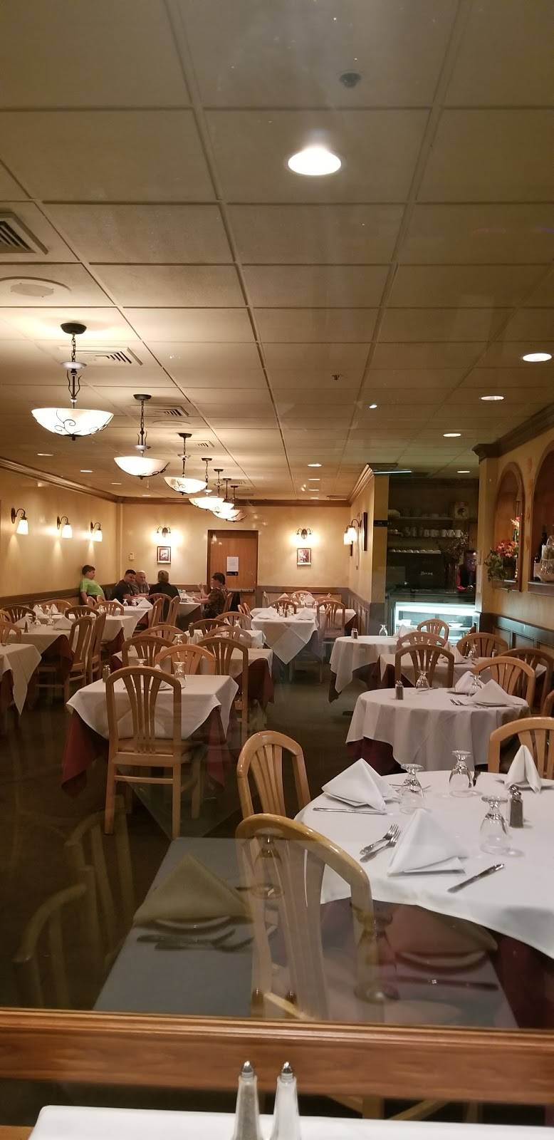 Calabria Mia | restaurant | 2150 Central Park Ave, Yonkers, NY 10710, USA | 9142229555 OR +1 914-222-9555