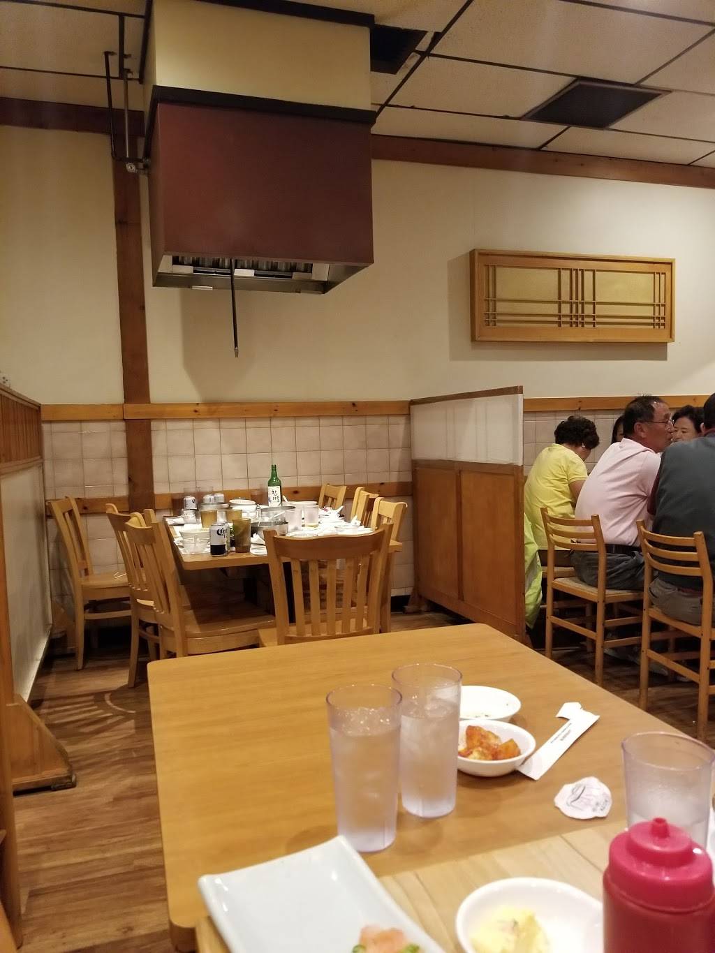 Kimchihana Korean Japanese Restaurant | restaurant | 6101 Hadley Rd, South Plainfield, NJ 07080, USA | 9087550777 OR +1 908-755-0777