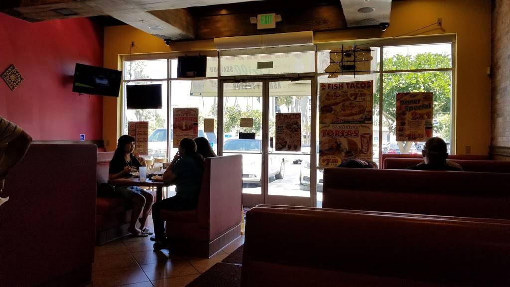 El Chile Bravo | restaurant | 4211 E Willow St, Long Beach, CA 90815, USA | 5629124922 OR +1 562-912-4922