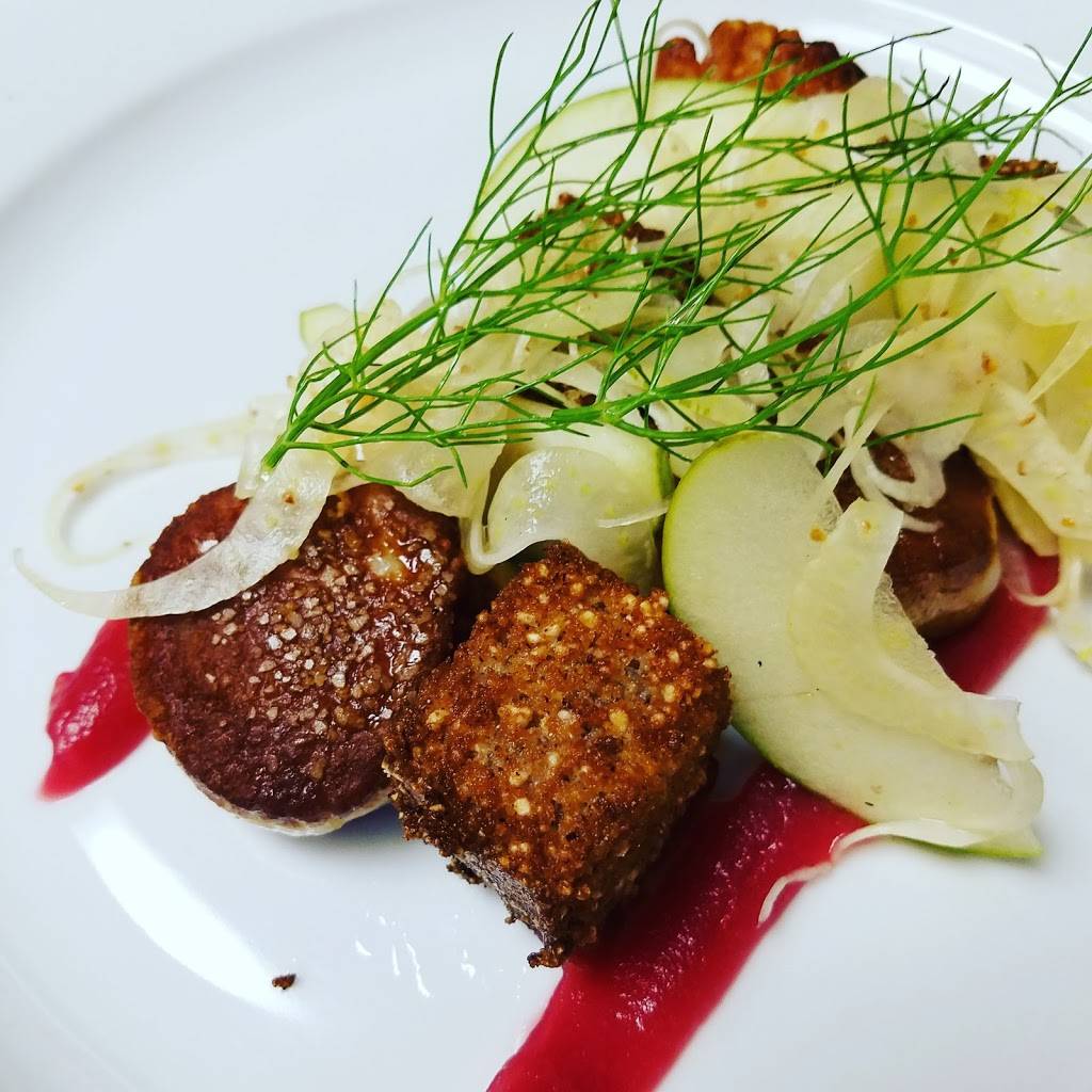 Rockfish Food and Wine | restaurant | 1402 Grandin Rd SW Ste 101, Roanoke, VA 24015, USA | 5409045454 OR +1 540-904-5454