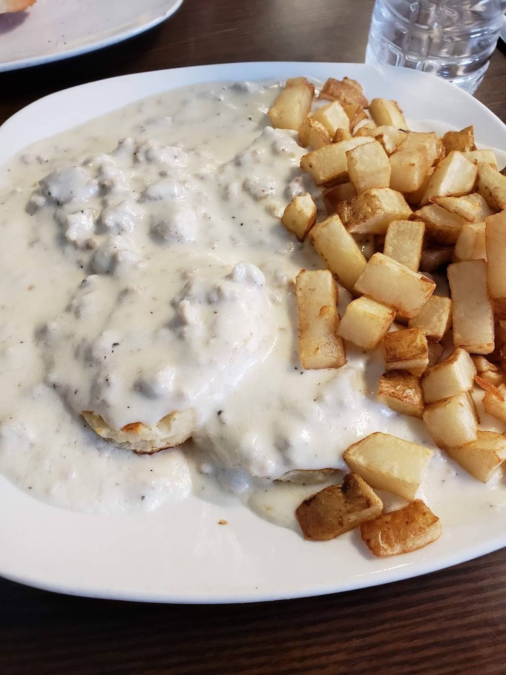 Boudreaus Bistro | restaurant | 3 Water St, Greene, NY 13778, USA | 6078754147 OR +1 607-875-4147