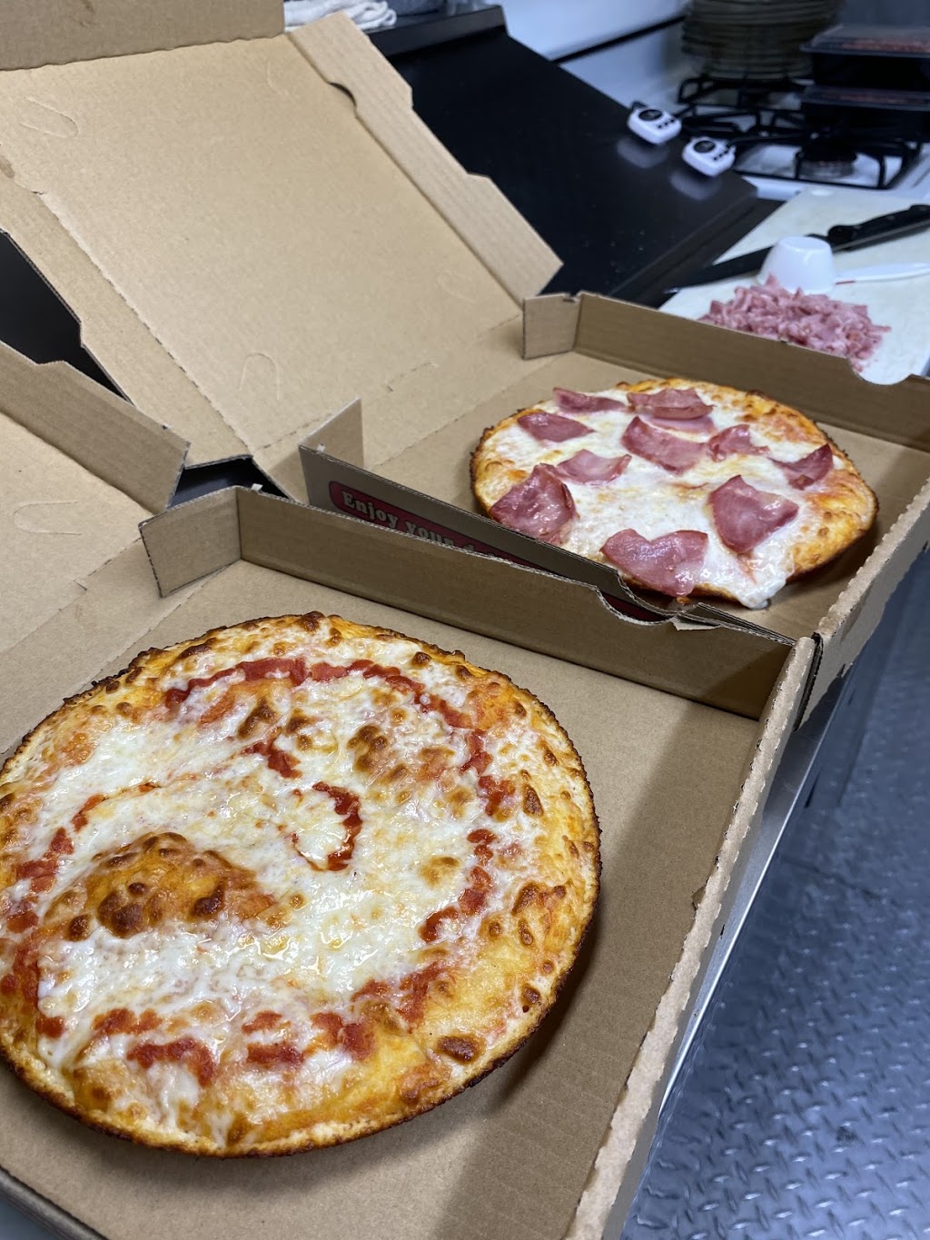 Cuban Pizza Rikota | restaurant | 11100 N Lamar Blvd, Austin, TX 78753, USA | 5125772654 OR +1 512-577-2654