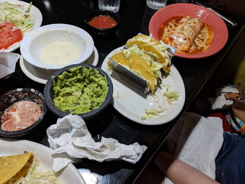 Mexicali Grill | restaurant | 1724 Carothers Pkwy, Brentwood, TN 37027, USA | 6154656291 OR +1 615-465-6291