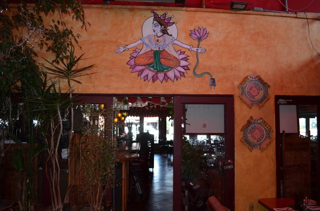 Electric Karma | restaurant | 8222 W 3rd St, Los Angeles, CA 90048, USA | 3236532121 OR +1 323-653-2121