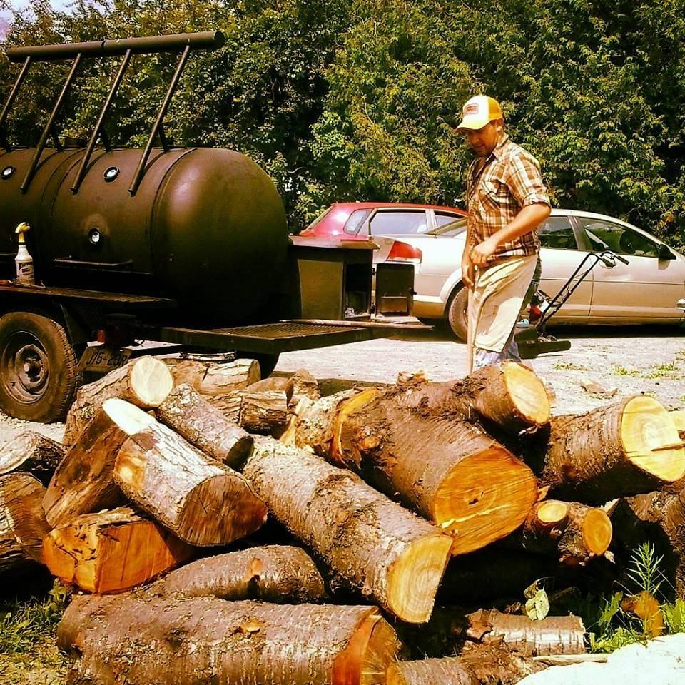 Muddys Pit BBQ | restaurant | 3247 County Rd 2, Keene, ON K0L 2G0, Canada | 7052951255 OR +1 705-295-1255