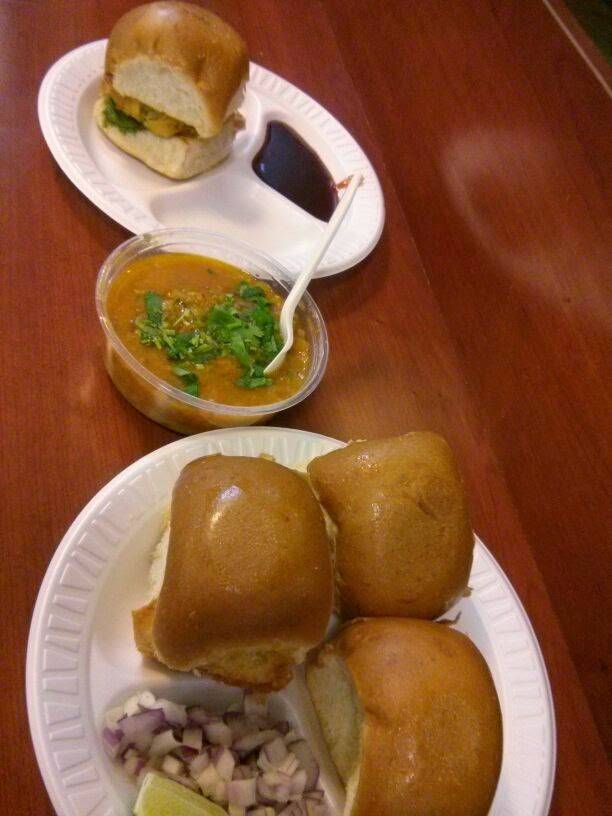 Desi Chaat House | restaurant | 501 S 42nd St, Philadelphia, PA 19104, USA | 2153861999 OR +1 215-386-1999