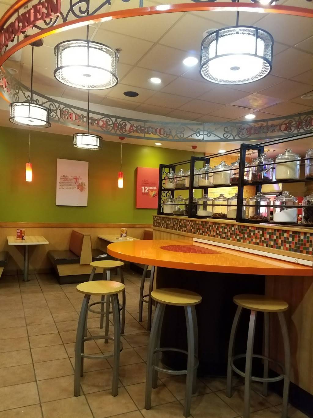 Popeyes Louisiana Kitchen | restaurant | 26150 Iris Ave, Moreno Valley, CA 92555, USA | 9512477200 OR +1 951-247-7200