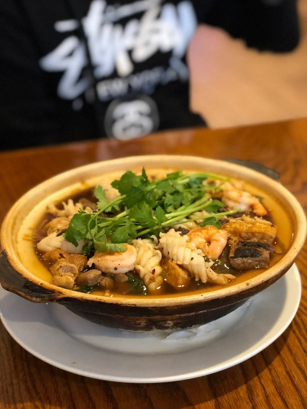 Silver Wok | restaurant | 373 King St E, Kingston, ON K7K 2Y1, Canada | 6135446634 OR +1 613-544-6634