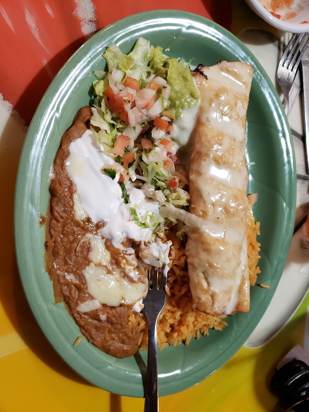 Los Charros Inc | restaurant | 65 S Adams St, Carthage, IL 62321, USA | 2173579491 OR +1 217-357-9491
